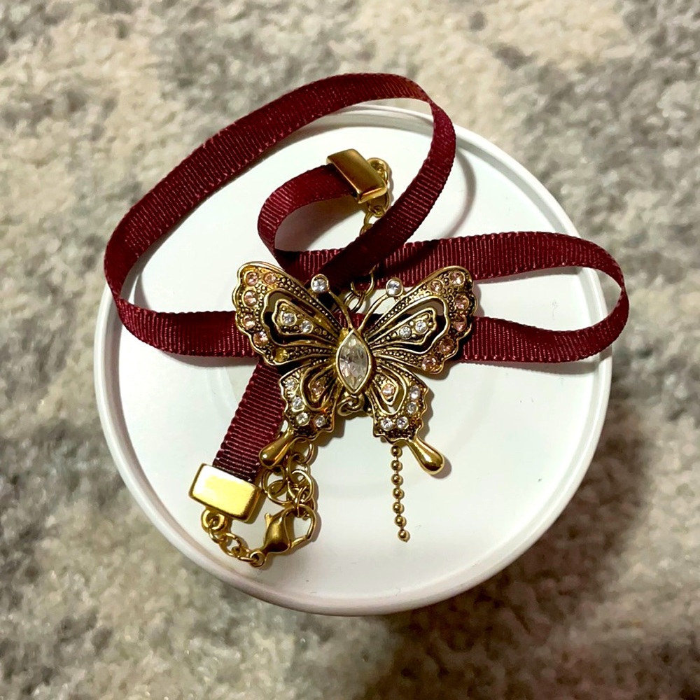 Butterfly Choker- NWOT